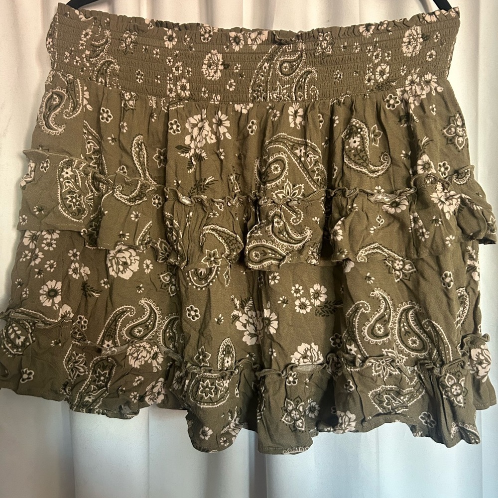 Aerie ruffle skirt xl